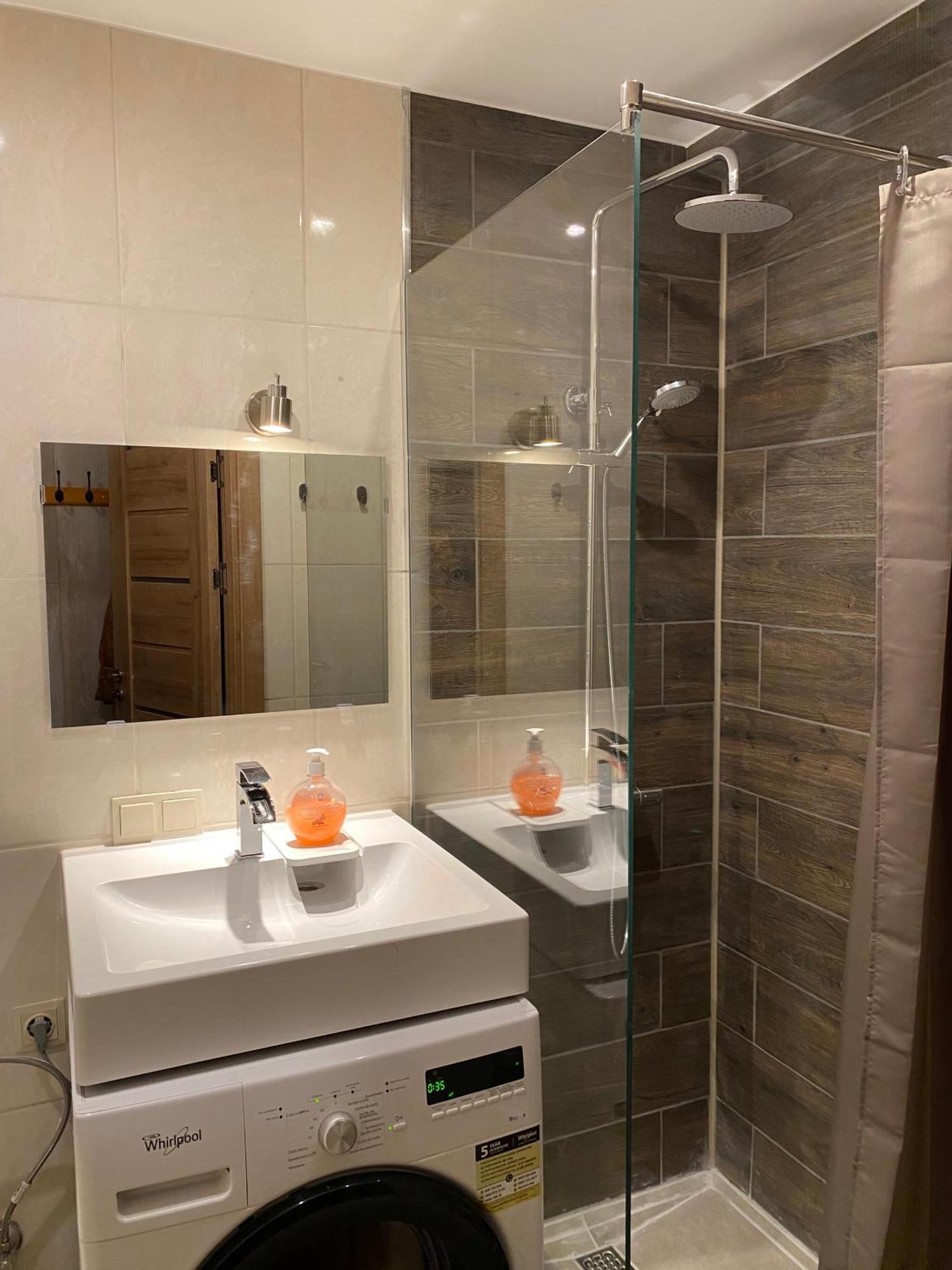 Cat Garden Family Apartments รีกา ภายนอก รูปภาพ